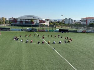 GENÇLİKTE HAFTANIN 5 GÜNÜ FUTBOL EĞİTİMİ