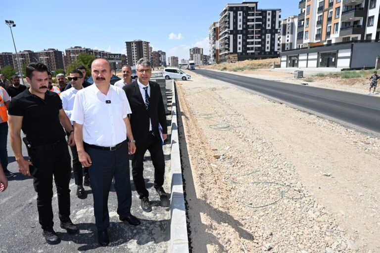 Hasankeyf yolu Eylül sonunda bitiyor