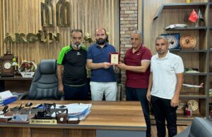 ASKF’DEN İŞ İNSANI AKGÜN’E TEŞEKKÜR PLAKETİ