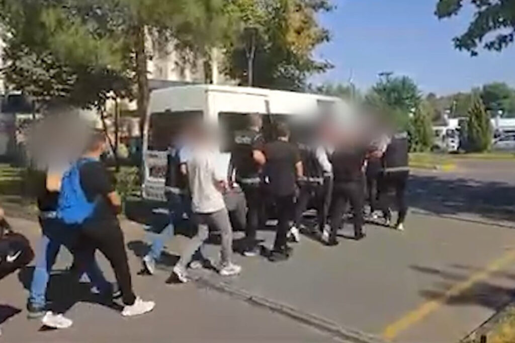 7 umut taciri yakalandı