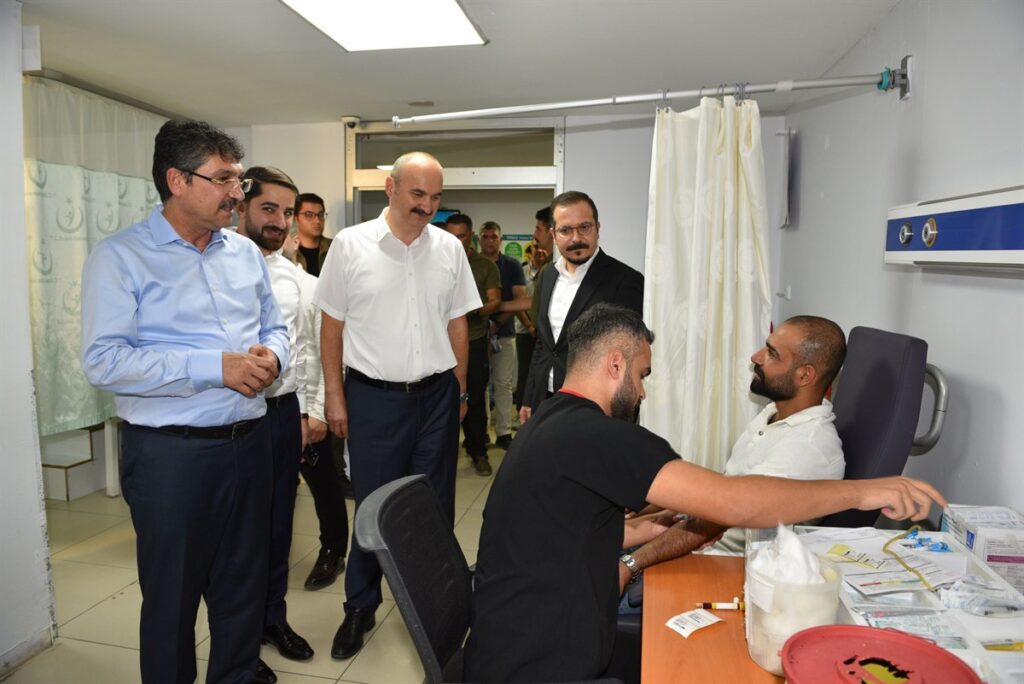 İluh Devlet Hastanesini incelediler