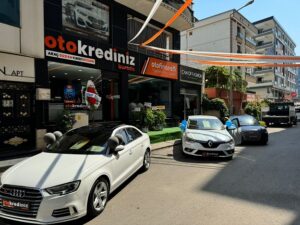 Otofinansör araç kredi merkezi açıldı