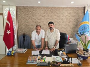 BOĞAZİÇİ KOLEJİ  PETROL-İŞ SENDİKASI PROTOKOL İMZALADI