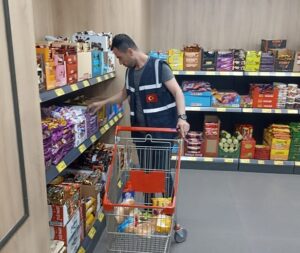 MARKETLERDE DENETİM YAPILDI