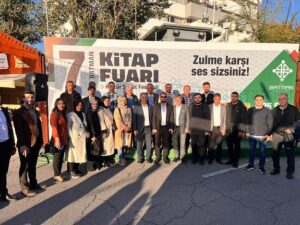 “Oku! Çünkü Okumadan Geçen Her Gün, Yitirilmiş Bir Gündür”