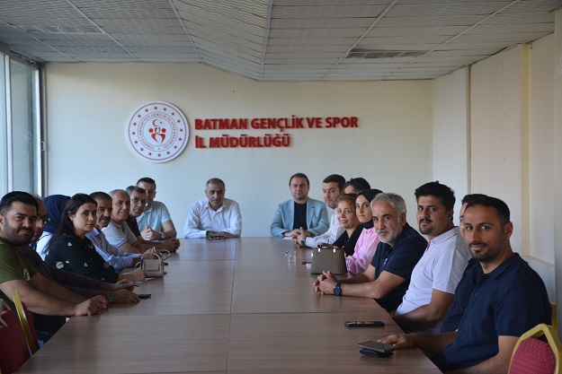 GENÇLİKTE İLK İL EĞİTİM TOPLANTISI