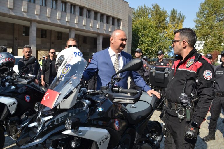 Emniyet ve Jandarmaya araç desteği