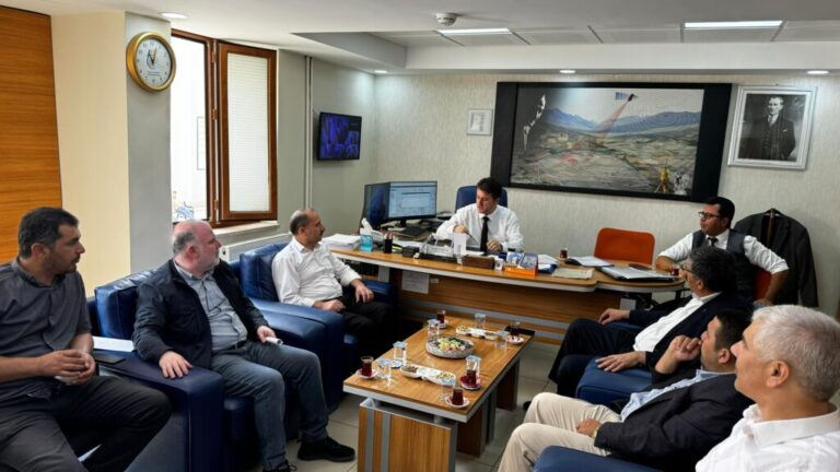 “Esnafın sorunlarını çözmek için çalışıyoruz”