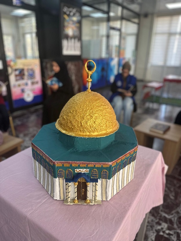 GENÇLER GAZZE ŞEHİTLERİ İÇİN KUR’AN OKUDU