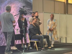 Güzellik uzmanı Eray, fuarda deneyimlerini paylaştı