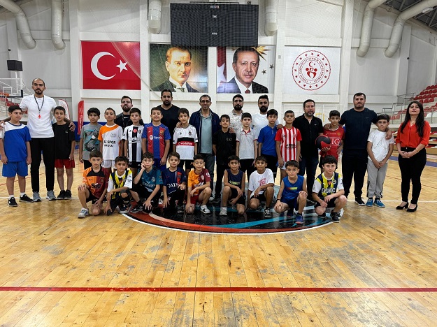 Türkiye’nin ilk Spor ortaokulu Start aldı