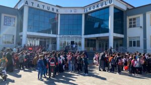 29 EKİM CUMHURİYET BAYRAMI  ATATÜRK İLKOKULUNDA ÇOŞKUYLA KUTLANDI