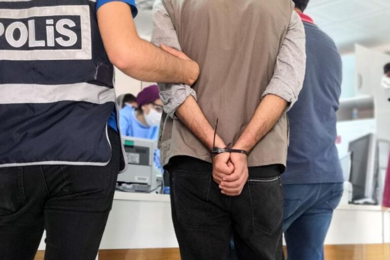 12 Şüpheli tutuklandı