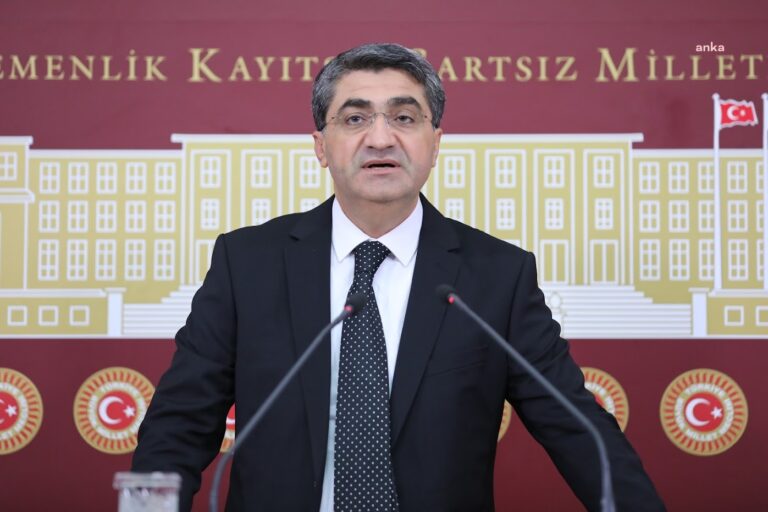 “Batman’a uçak seferleri artırılsın!”
