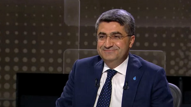 “AK Parti hazin bir tutarsızlık içinde”