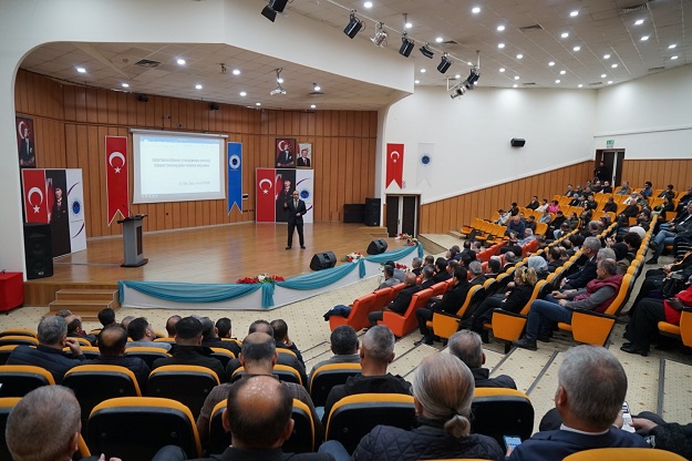 ÜNİVERSİTEDEN 24 KASIM ETKİNLİĞİ