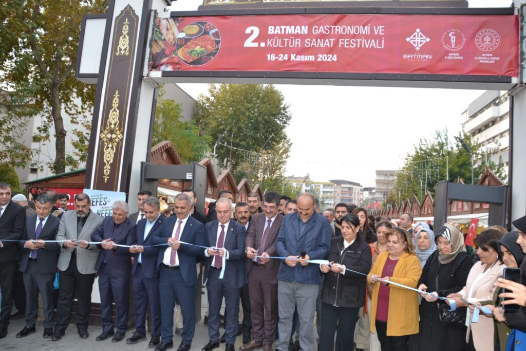 Batman’da Gastronomi festivali açıldı