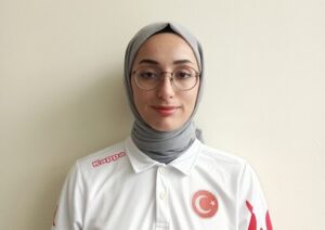 HAYRUNİSSA İZMİR MİLLİ TAKIMDA