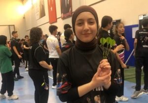 ASİYE ONAR DART’TA TÜRKİYE İKİNCİSİ OLDU