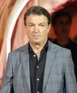 “FUTBOL SON DAKİKAYA KADAR CİDDİYE ALINMALI”