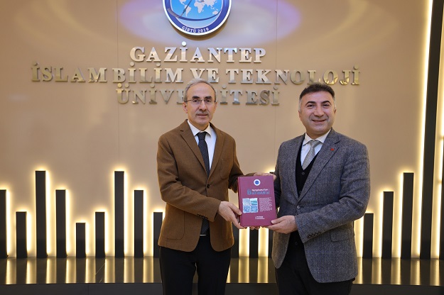 Demir’den, Demir’e Ziyaret