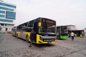 SON BİR AYDA 1,9 MİLYON YOLCU TAŞIDIK