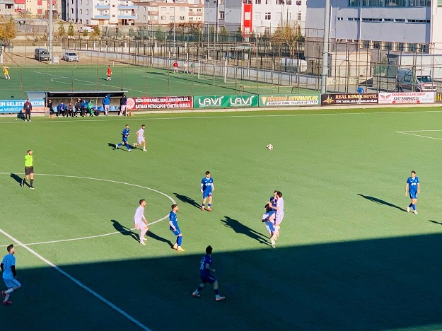 AMATÖR LİG MAÇLARI NEFES KESİYOR….