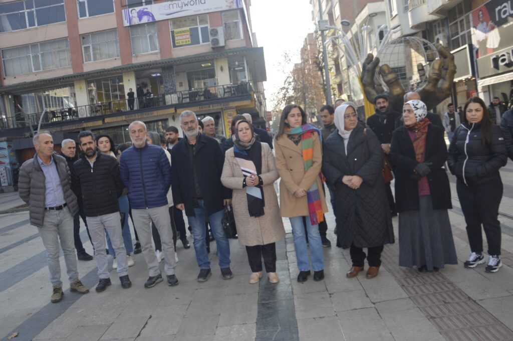 Belediyeye gidişleri engellendi