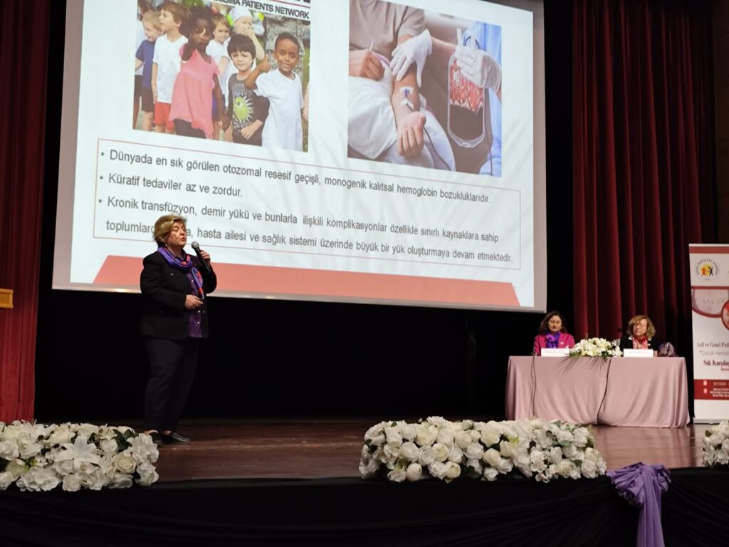Çocuk Hematoloji Onkoloji seminerine ilgi