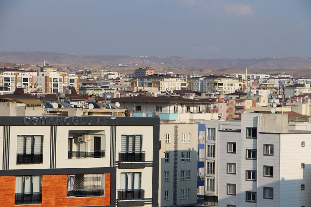 1 AYDA 997 KONUT SATILDI