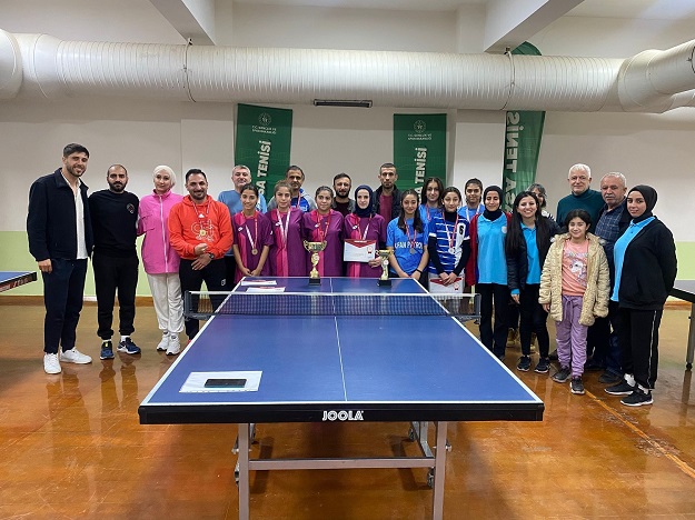 MASA TENİSİNİN ŞAMPİYONLARI BELLİ OLDU