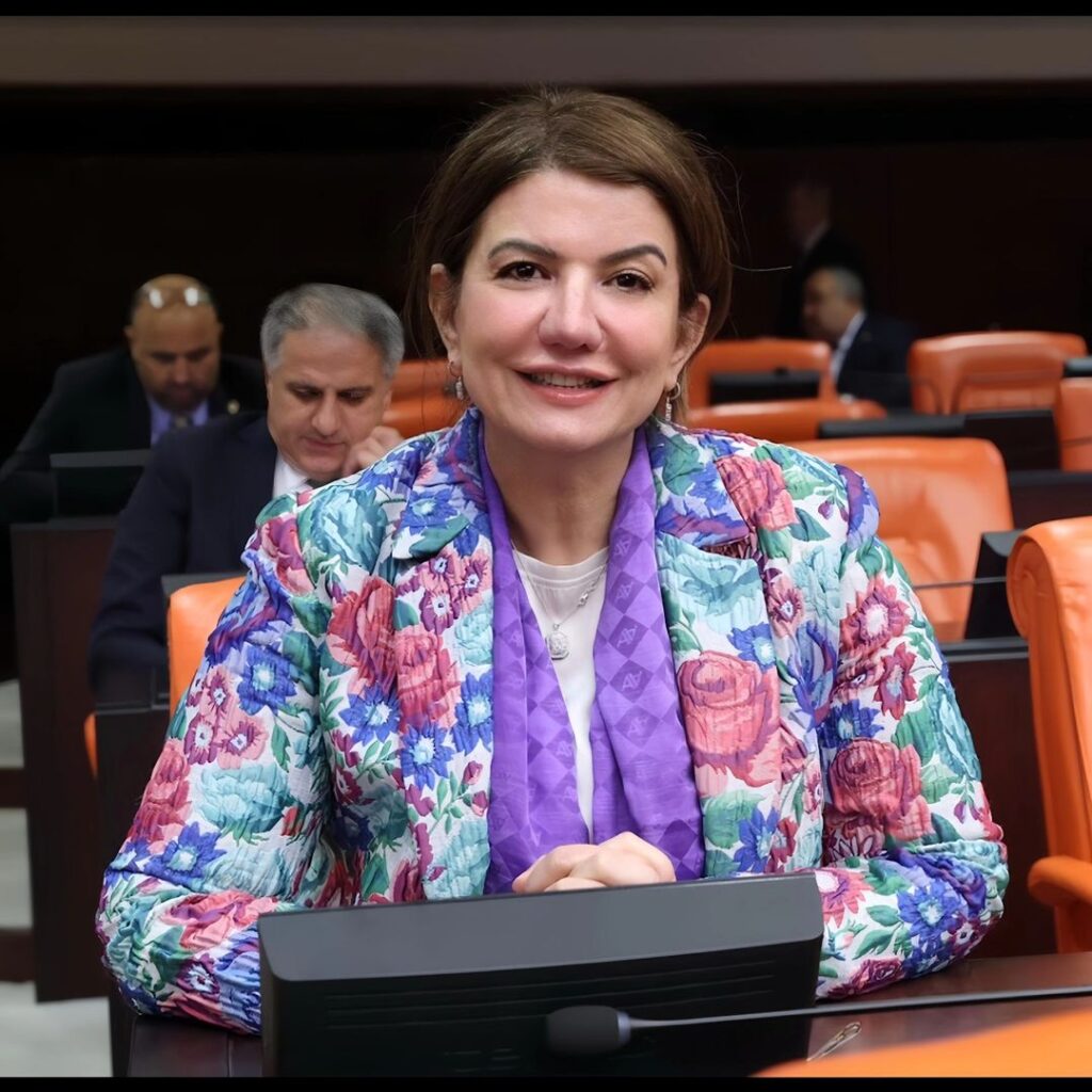 HANIMAĞA SUNA KEPOLU’NDAN TARİHİ KONUŞMA