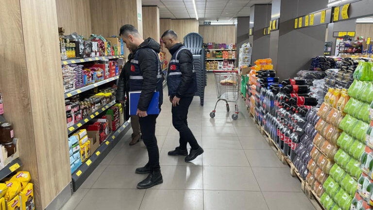 Zincir marketlere fiyat denetimi