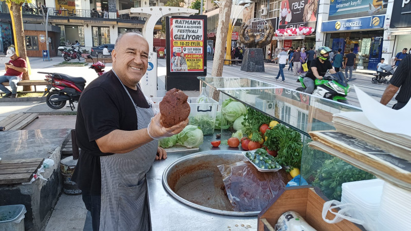 İDRİS USTADAN ÇİĞKÖFTE TARİFİ