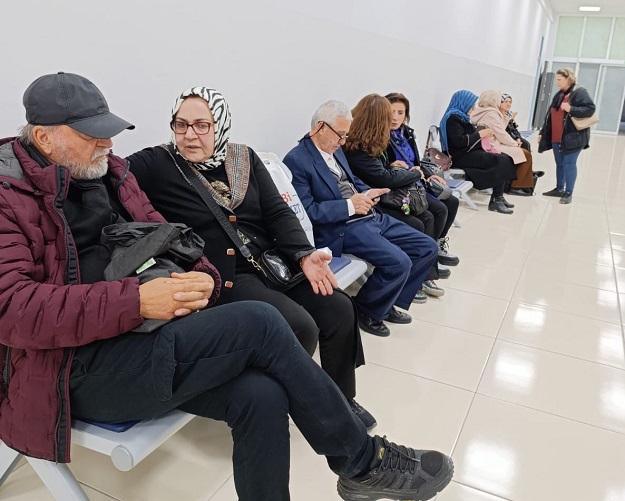 60+ TAZELENME ÜNİVERSİTESİ ÖĞRENCİLERİNE DİŞ TARAMASI YAPILDI