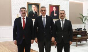 SAĞLIK BAKANINI ZİYARET ETTİLER…