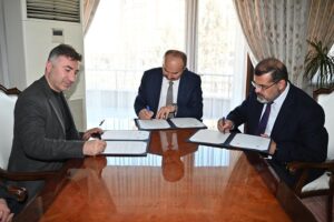 VALİLİK HİMAYESİNDE ÜNİVERSİTE VE MÜFTÜLÜK ARASINDA İŞ BİRLİĞİ PROTOKOLÜ