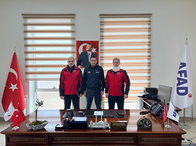 UMUT ARAMA KURTARMA EKİBİ HAZIR