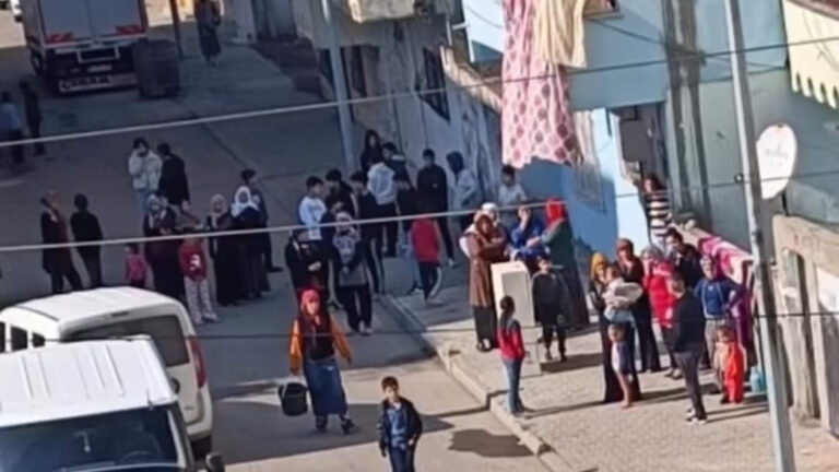 Balkondan düşen kadın hayatını kaybetti