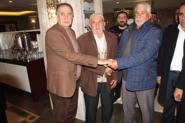 HÜSEYİN KONAKÇI HUSUMETLİ 2 AİLEYİ BARIŞTIRDI