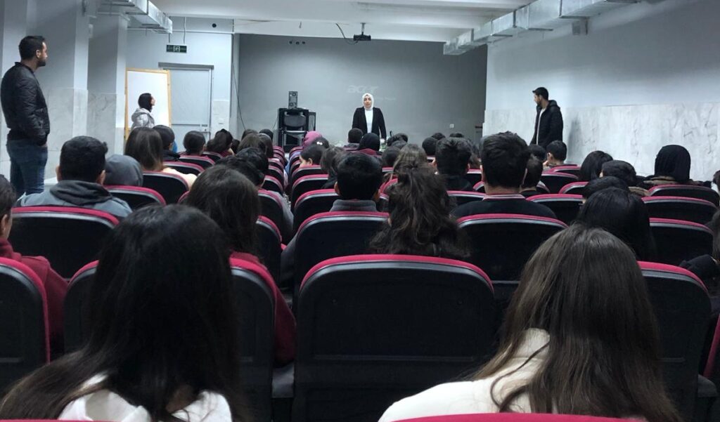 Batmanlı yazar Şükran Demirhan’dan imza günü