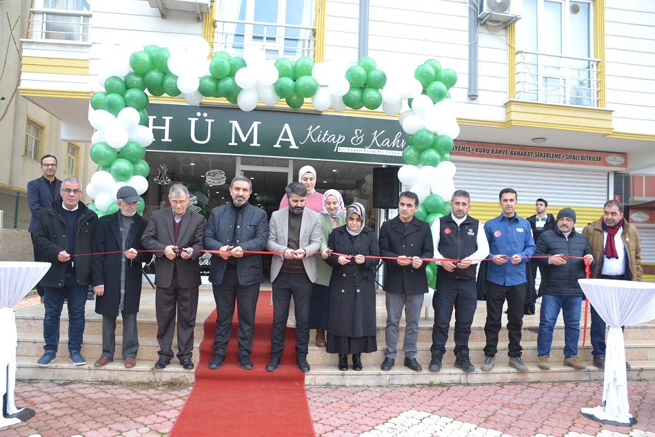 Kadınlara özel Hüma Kitap Cafe hizmete açıldı
