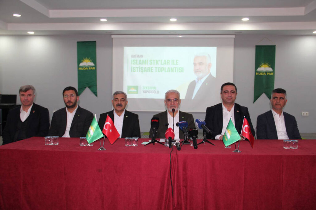 “Kürt meselesinin çözümü hiçbir şarta bağlanmamalı”