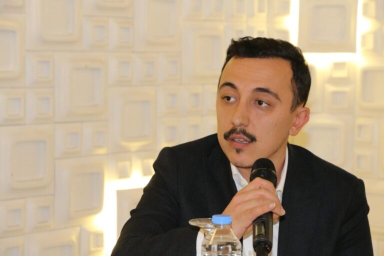 KADINLAR PETROLSPOR MAÇLARINI ÜCRETSİZ İZLEYECEK