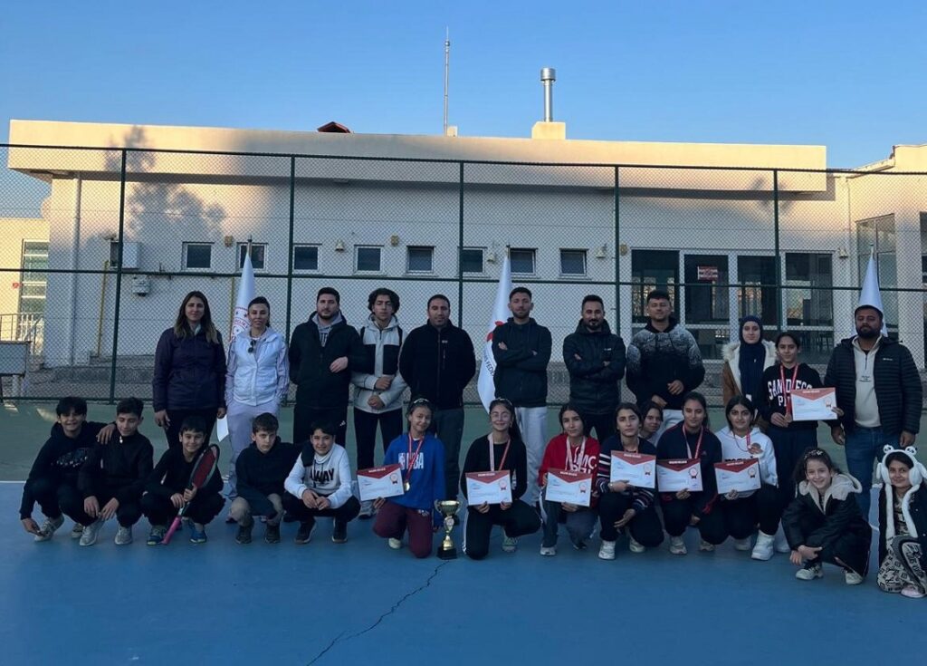 TENİS’İN YILDIZLARI BELLİ OLDU