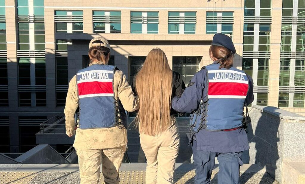 UYUŞTURUCU CEZASI OLAN ŞAHIS YAKALANDI