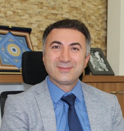 REKTÖR DEMİR, GAZETECİLER GÜNÜNÜ KUTLADI