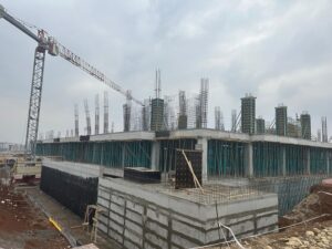 DİŞ HEKİMLİĞİ UYGULAMA VE ARAŞTIRMA HASTANESİ İNŞAATI YÜKSELİYOR