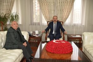 VALİ CANALP, BAŞKAN GÜNEŞ’İ AĞIRLADI