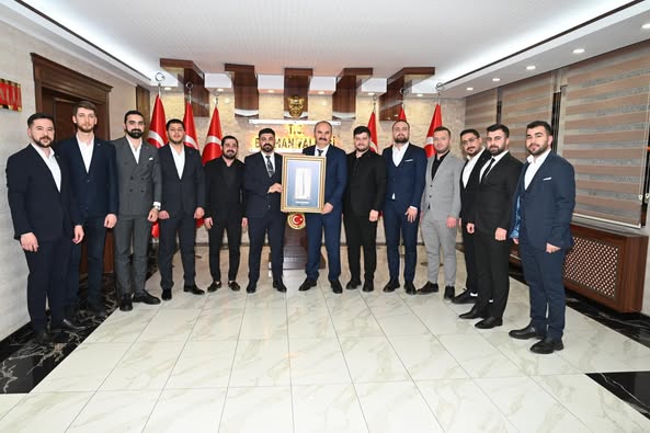 GENÇ ASKON VALİ CANALP’IN MİSAFİRİYDİ